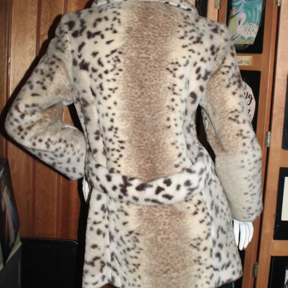 MINT Vintage Vixen Commuter Leopard Print Faux Fur Jacket Coat - Picture 8 of 10